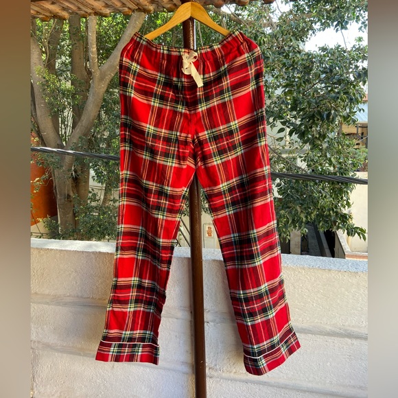Lands End  Flannel Pajama Set.Size - XL - Picture 9 of 17